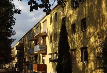 Schöne Wohnung mit Balkon in saniertem Wohnhaus in grüner Ruhiglage - Röblingen am See