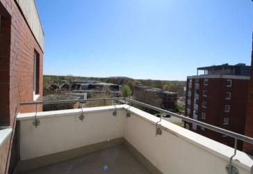 Ruhige und gepflegte 2-Zimmer-Wohnung mit Einbauküche und schönem Balkon im beliebten Stadtteil Neumünster-Ruthenberg zu vermieten