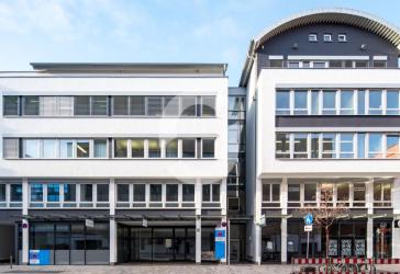 Renovierte Bürofläche in zentraler Lage