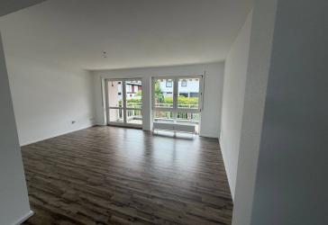 Helle 3-Zimmer-Wohnung mit 105 m² Wohnfläche, Südbalkon, Würmtal-Blick und Hobbyraum – Pforzheim-Würm