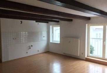 Altstadtwohnung mit Charme! 3-Raum-Wohnung zu vermieten!