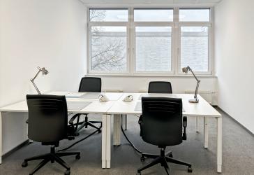 Privater Büroraum für 3 Person in HQ Dornhofstraße