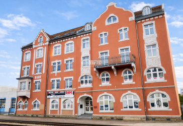 antaris Immobilien GmbH ** Moderne Büroflächen in attraktiver, nördlicher Stadtrandlage **