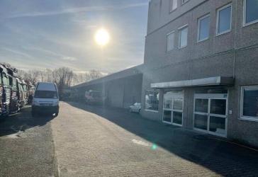 Bürofläche mit Hallen- und Freifläche in Dortmund