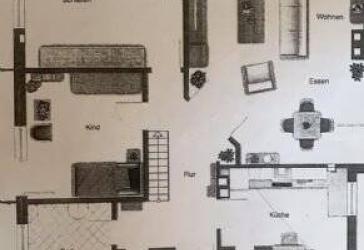 Raumwunder - Dachgeschosswohnung mit 99 m² Wohnfläche, EBK, Kamin, Spitzboden, Kellerraum und Garage.