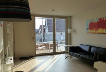 KOMFORTABEL MIT TERRASSE - 1 Zi. Studio, in S.-Plieningen, Reinigungsservice, Stellplatz - 1433