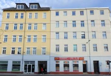 Zwei voll vermietete Wohn- u. Geschäftshäuser in zentraler Lage mit neuer Heizung, provisionsfrei mit hoher Rendite zu verkaufen!