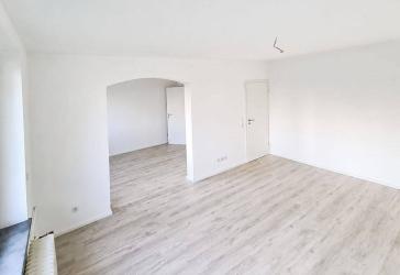 3-Zimmer-Wohnung mit Balkon und Einbauküche in Kassel-Harleshausen