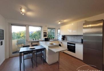 Moderne und hochwertig möblierte 1,5-Zimmer-Wohnung mit Balkon in Neuhausen.