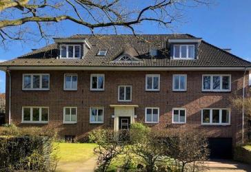 1 Zimmer DG -Wohnung vollmöbliert