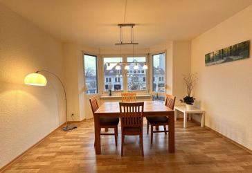 **Attraktive 2 ZKB-Wohnung in zentraler Lage in Saarbrücken**