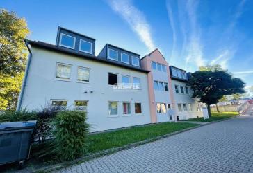 antaris Immobilien GmbH ** Großzügige Bürofläche im Erdgeschoss - flexibel und bestens erreichbar **