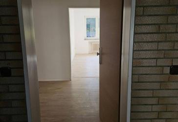 Helle gepflegte 2 Zimmer Wohnung Duisburg Wanheimerort 1OG 58 m²