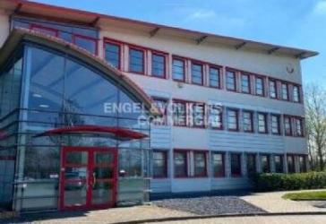 BÜROFLÄCHEN IM GARBSENER INDUSTRIEGEBIET
