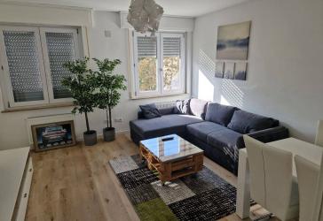 Schöne 2-Zimmer Wohnung mit Balkon und EBK