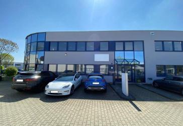 Attraktive Büro-/Hallenkombination in Willich | zentrale Lage | ausreichend Stellplätze vorhanden