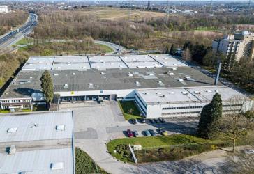 4.245 m² Lagerhallekomplex im Gewerbegebiet | direkt an der A42 | RUHR REAL