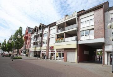 Baujahr 1993! Modernes Wohn- und Geschäftshaus in Top-Lage von Mönchengladbach-Giesenkirchen