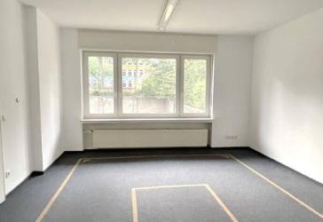 Büro- /Praxisräume mit 7 Räumen in zentraler Lage (Innerer Ring)