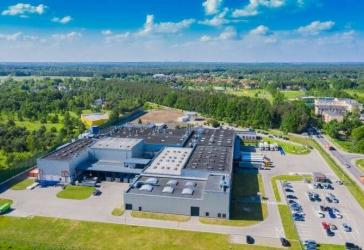 ** ca. 2.500 m² - 15.000 m² zu vermieten ** Direkt an der A3 **