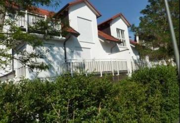 Solln: Chice 4-Zi.-Gartenwohnung in 6-Familienhaus ab sofort zu vermieten!