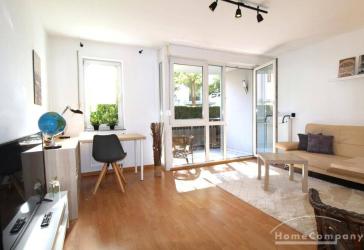 23955 HomeCompany Dresden Möbliert/Furnished 2-Zimmer Apartment mit Balkon in Dresden-Strehlen max. 4 Personen