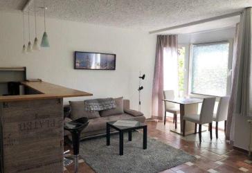 Aachen-Forst: Modern möbl. 2-Zi-appartm. mit PKW-Stellplatz u. Internet