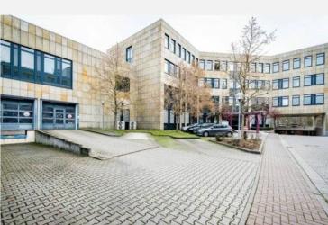 404 m² Hochwertige Bürofläche + 468 m² Lagefläche in Langen zu vermieten