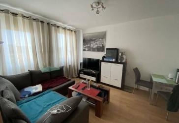 Schöne, helle 2-Zimmer-Wohnung, 44 m², im Nürnberger Süden, gute Verkehrsanbindung