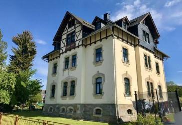 Historisches Baudenkmal im Erzgebirge - Ehem. Brauereivilla mit 4 Wohneinheiten und großem Grundstück in Olbernhau