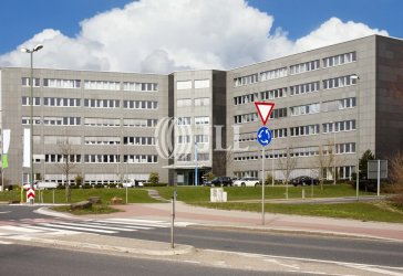 Hochwertige Büroflächen zur Nachvermietung.