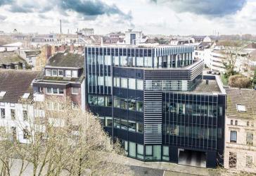 RUHR REAL: Klimatisierte Bürofläche in Duisburg | gute Anbindung | Tiefgarage vorhanden