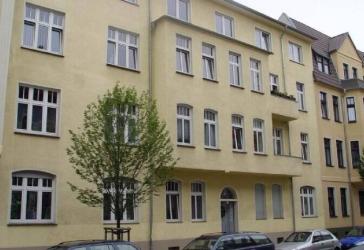 4 Zimmer-Wohnung direkt am Schellheimer Paltz - Stadtfeld, Balkon -Altbau