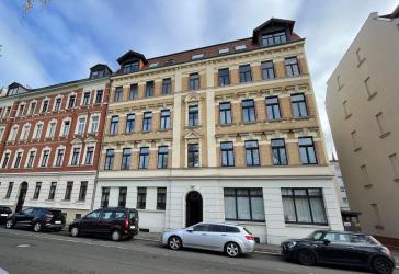 Charmante 2-Zimmer-Wohnung in kernsaniertem Jugendstilhaus - Kapitalanlage in Leipzig-Möckern
