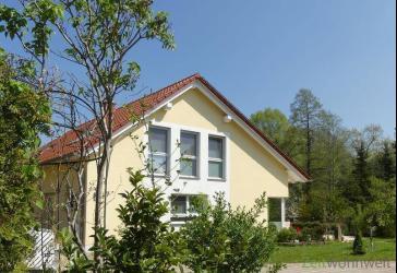 (EF0521_M) Dresden: Moritzburg, neu möblierte Wohnung in neu gebauten Haus, ruhige Lage, eigener Sitzplatz im Garten