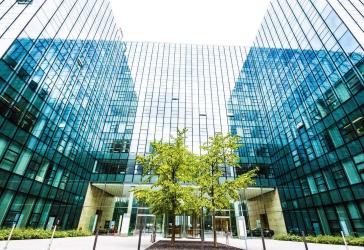 Repräsentative Büroflächen direkt am Flughafen | provisionsfrei