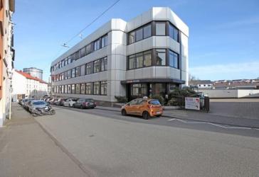 Voll vermietet! Modernes Bürohaus + Mehrfamilienhaus in Wuppertal-Heckinghausen