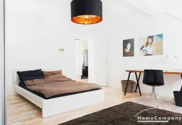 Offenbach 8053434 - Individuell und hochwertig möbliertes Zimmer