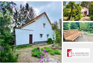 Einfamilienhaus mit Erweiterungspotential - ruhig gelegen in Berlin Kaulsdorf!