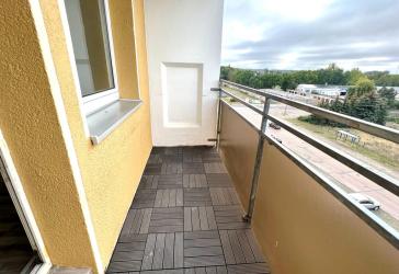 Erstbezug - Hochwertig sanierte 3-Raum-Wohnung mit Balkon