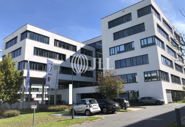 Moderne Büroflächen im STEP - JLL