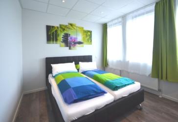 Voll ausgestattetes 2-Zimmer-Penthouse-Apartment, bequem & komfortabel, zentral in Niederrad