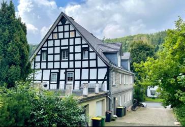 Vorschaubild Mehrfamilienhaus
