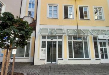 Attraktive Gewerbeeinheit in zentraler Innenstadtlage - vielseitig nutzbar auf ca. 184 m²