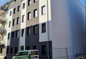 Sanierte - Schicke 2-Zimmerwohnung mit Parkett und Terrasse guter Energieeffizienz