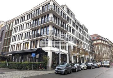 237 m² Büroeinheit nahe Hausvogteiplatz mit Balkon *2839*
