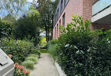 Von privat: 2 Zimmer-Dachgeschosswohnung mit Balkon in Bergstedt