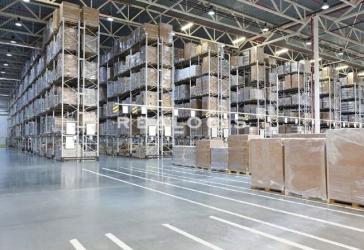 KURZFRISTIGE ANMIETUNG: ca. 10.000 qm Logistik | Rampe + ebenerdig | 7,50 m UKB !
