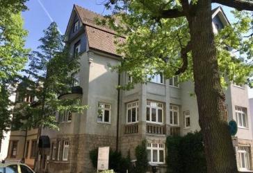 STUDIOWOHNUNG mit Panoramablick über die Dächer von Fulda - Jugendstilvilla Stadtmitte - opt. Stellplatz mit Wallbox - provisionsfrei