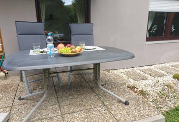modern möblierte Wohnung für '1 Person' in Cannstatter Bestlage mit Voraussetzung eines Arbeitsverhältnisses !